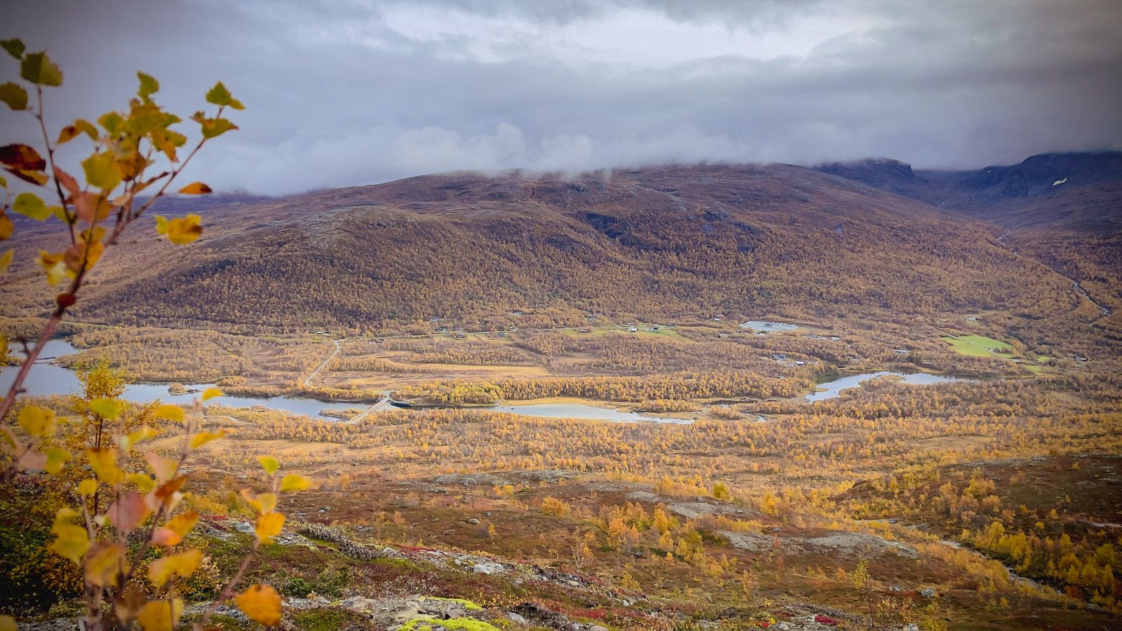 View over Umfors from the mountains